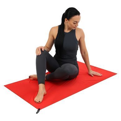 Рушник спортивний із мікрофібри в чохлі EVA CASE SPORTS TOWEL 4Monster T-ETD-120 колір червоний
