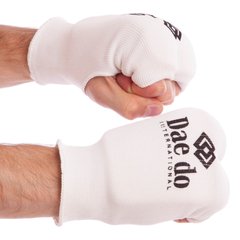 Перчатки накладки для карате DAEDO белые MA-0009D, M